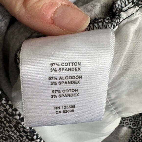 Ellen Tracy fancy shorts - Picture 4 of 6